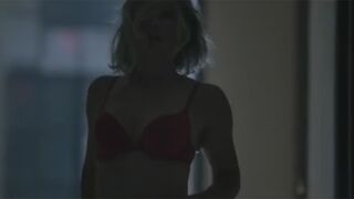 15. Алишия Окс