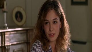 22. Ана Катерина Морариу